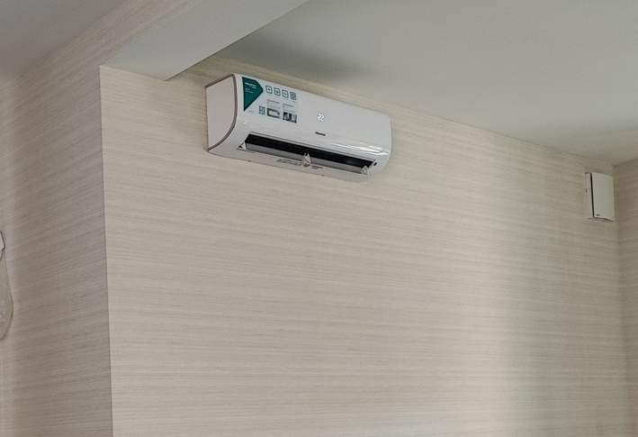 Монтаж кондиционеров в московской области Кондиционер Hisense в коттедже